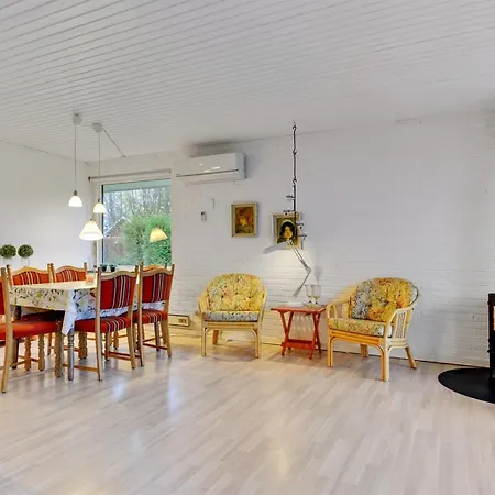 Umen - 300m From The Sea By Interhome Ferienhaus Nedre Lysabild
